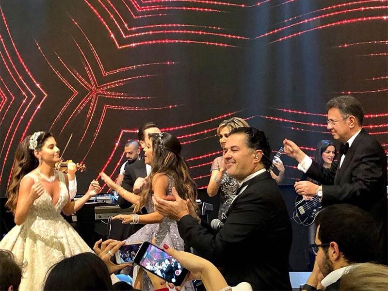 اضغط لمشاهدة الفيديو: حفل زفاف لعائلة سعودية ثرية تكلفته 55 مليون دولار!